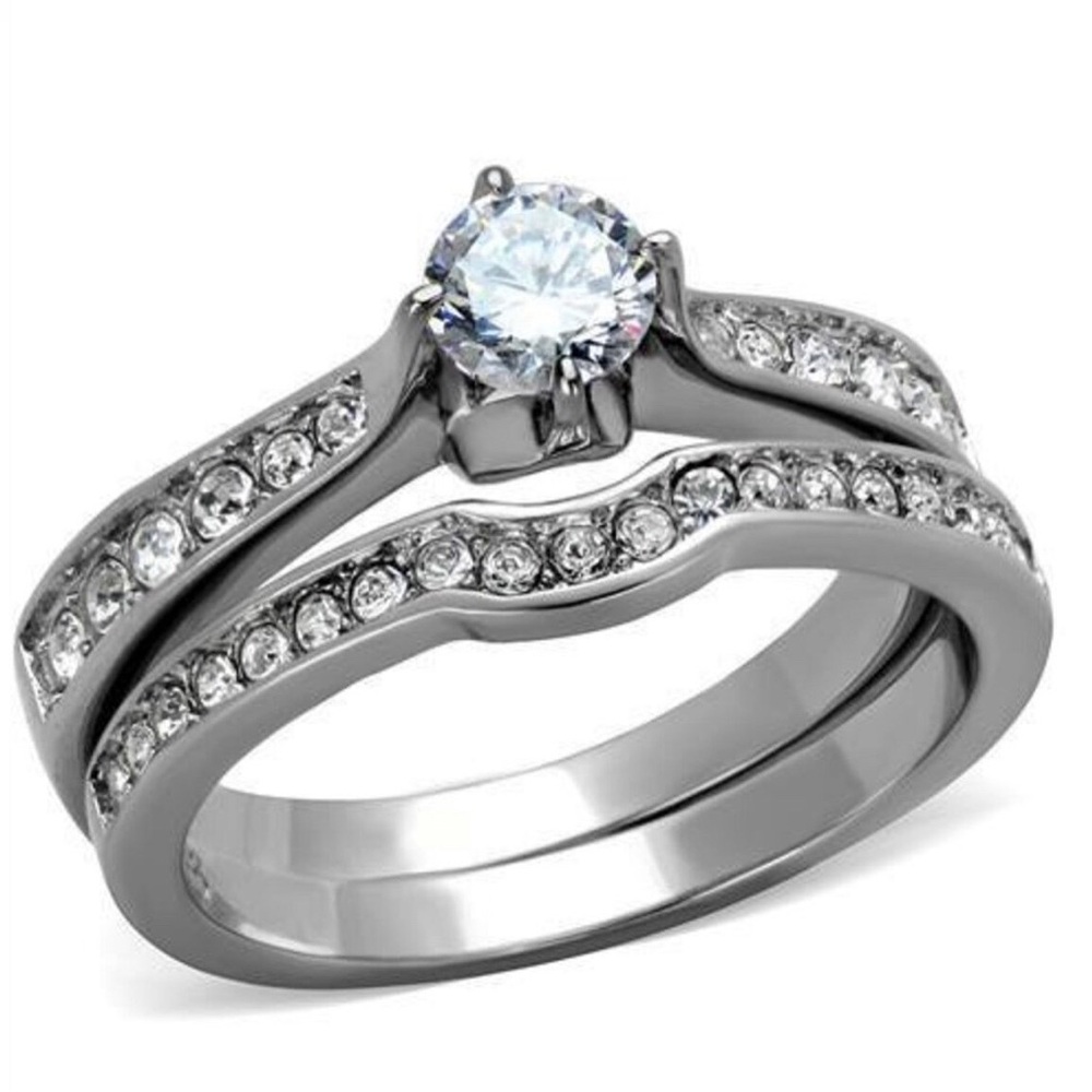 Woman Wedding Set Stainless Steel Ring for Women with Cubic Zirconia Sz 7 NEW